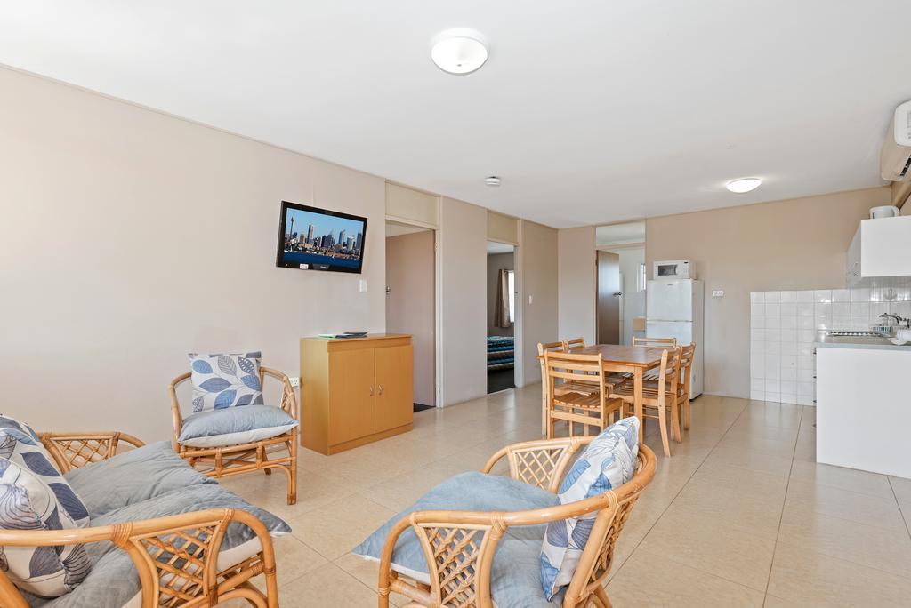 Browns At Broadbeach Gold Coast Room photo
