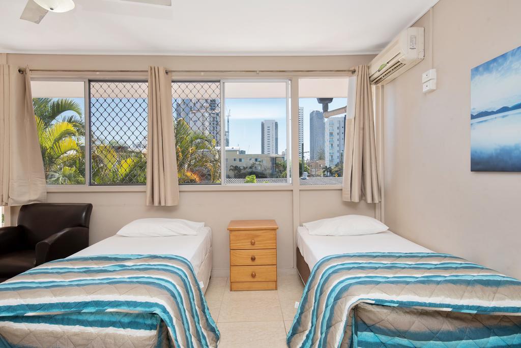 Browns At Broadbeach Gold Coast Room photo